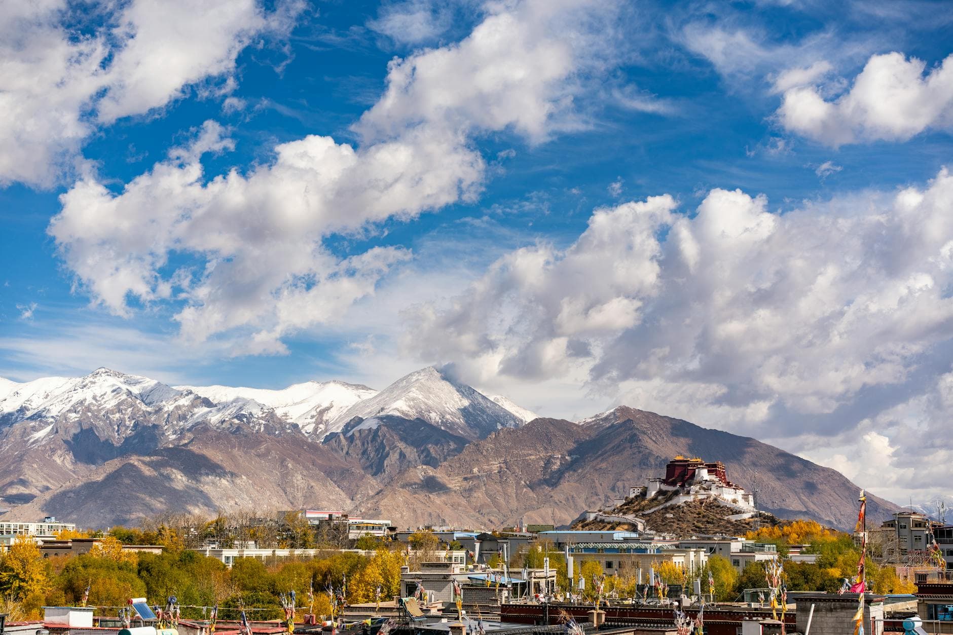 Lhasa — high-altitude travel destination